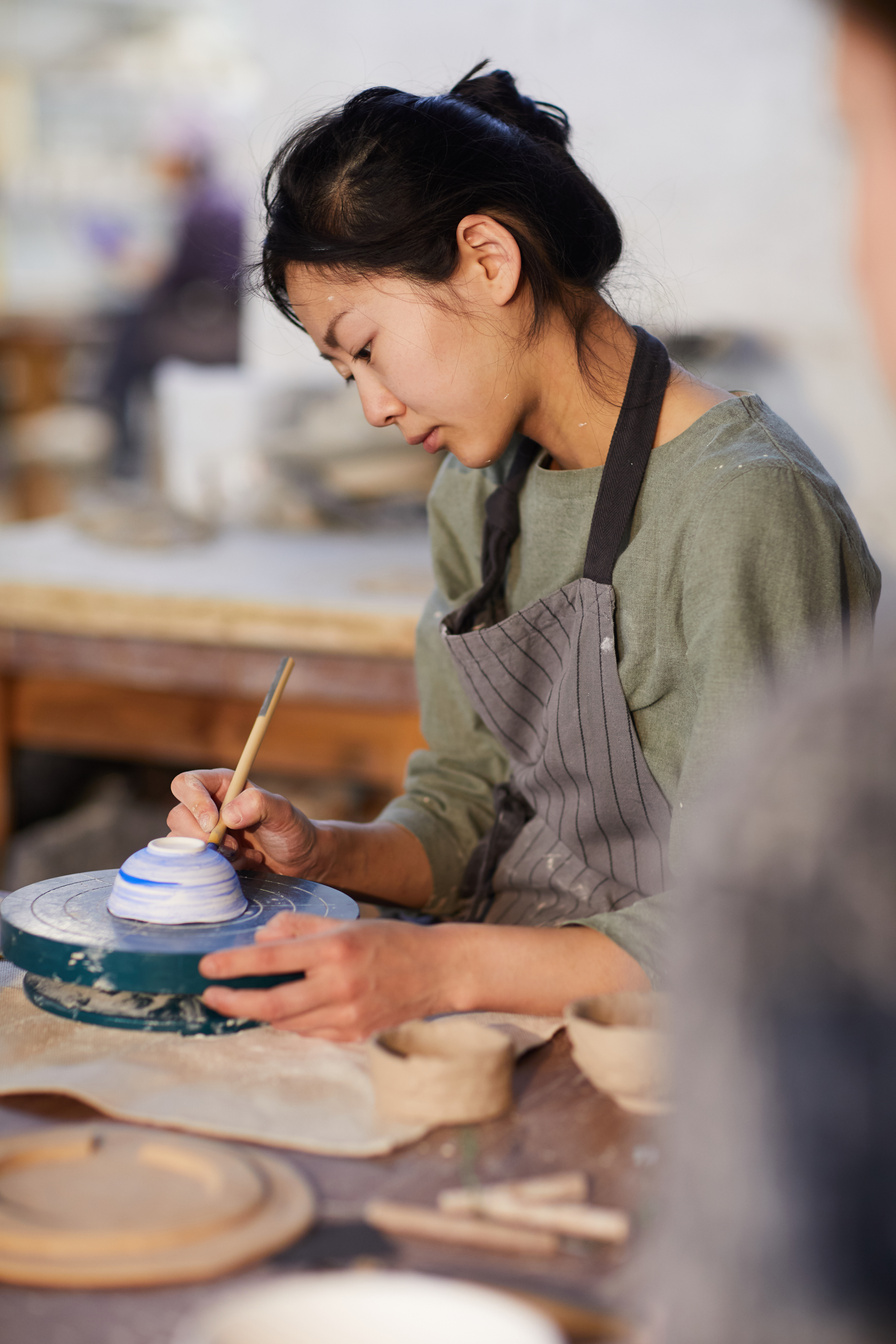 Painting ceramics